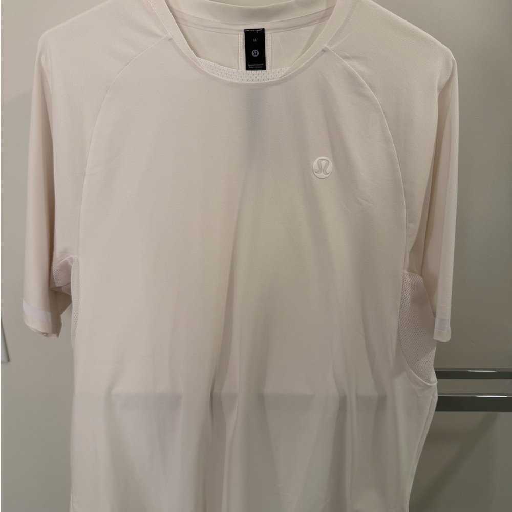 lululemon athletica Men's white tennis shirt